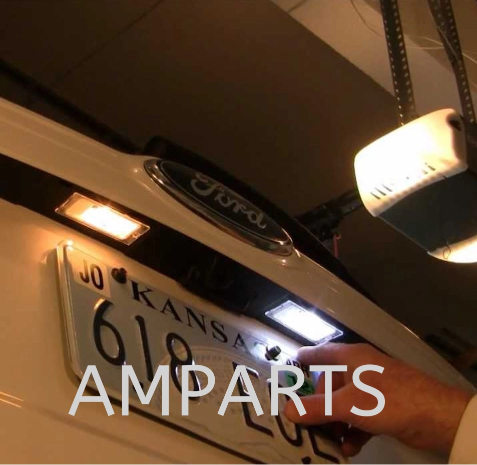 LICENSE LAMP